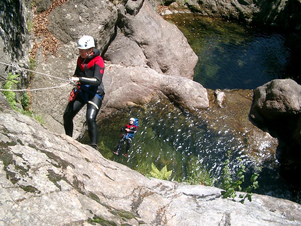 Camping La Digue Chauzon Ngoại thất bức ảnh