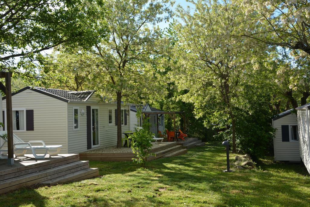 Camping La Digue Chauzon Ngoại thất bức ảnh